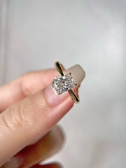 Radiant Cut 1 carat E Color VVS2 Clarity Lab Grown Diamond Engagement Ring Low Set Diamond Ring 1CT 18K Yellow Gold Ring